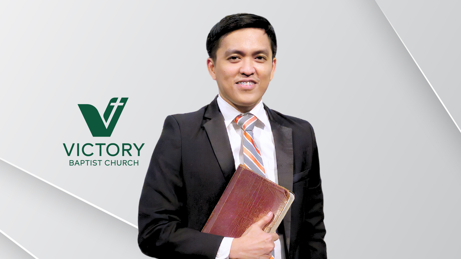 Preacher Marlon Mariñas